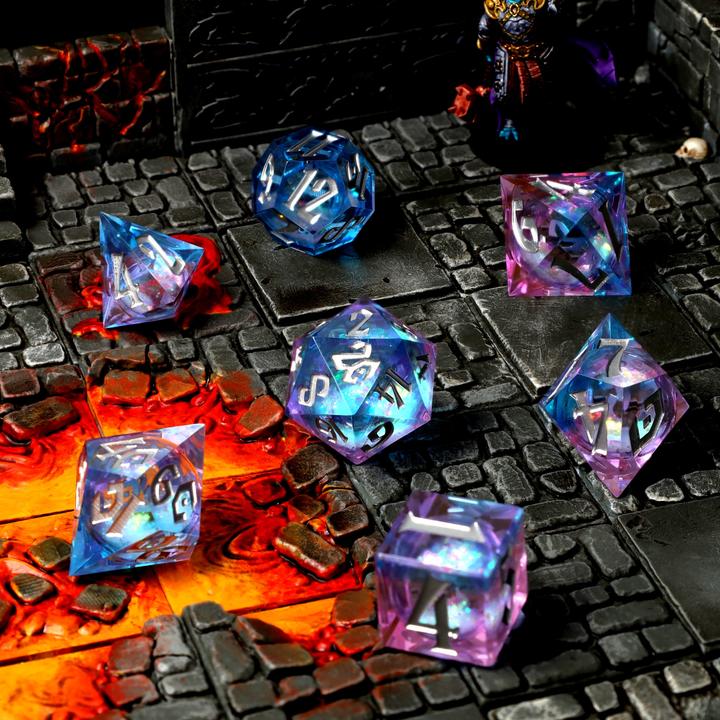 Produktbild Glass Staff Pink Ice Liquid Core RPG Dice Set