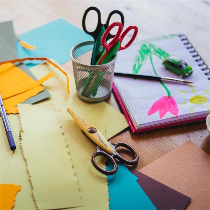 Immagine prodotto Fiskars Forbici per bambini Animali della palude 3 colori diversi 13,0 cm (13 cm)