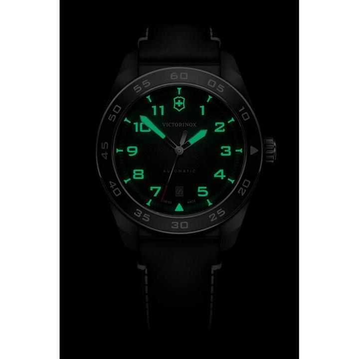 Image du produit Victorinox 242044 (Coffret cadeau, 42 mm)