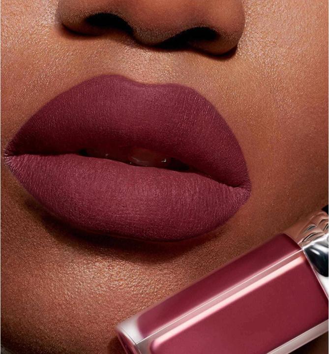 Actual product image Dior Rouge Forever (943)