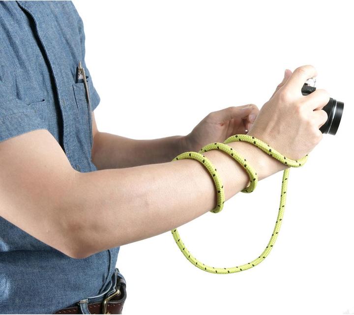 Actual product image Artisan & Artist ACAM-706 (Wrist strap, Neck belt)