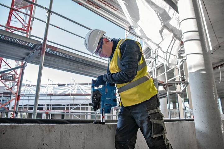 Produktbild Bosch Professional GBH 18V-24 C (solo. C) (Akkubetrieb)