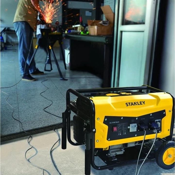 Actual product image Stanley Generator SG7500 Basic (6800 W, 25 l)