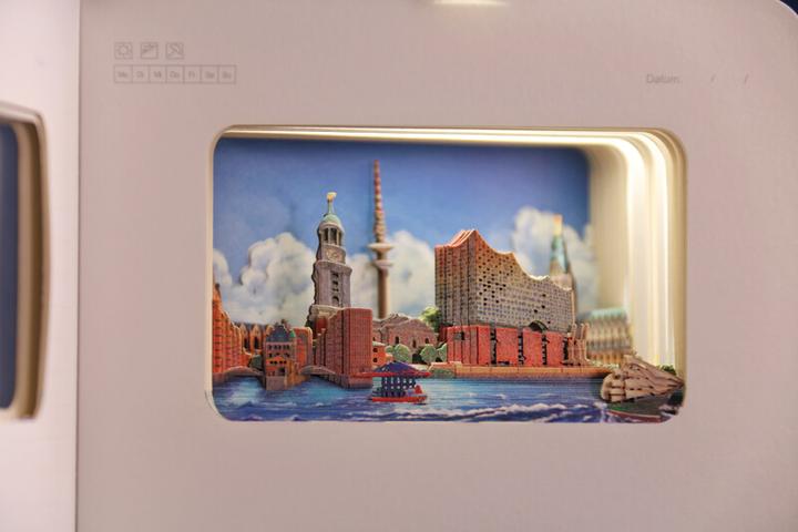 Image du produit Carnet 3D (110 x 180 mm, À rayures, Couverture rigide)