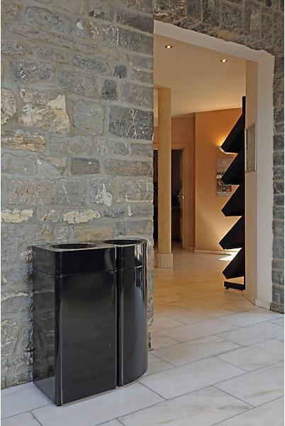 Actual product image kaiserkraft Litter garbage can, quarter circle (30 l)