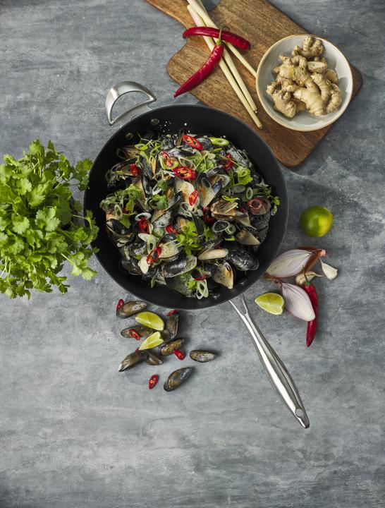 Produktbild Scanpan 32 cm Wok (32 cm, Wok Pfanne, Stahl, Aluminium)