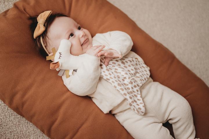 Actual product image Kikadu Cuddle cloth giraffe dots