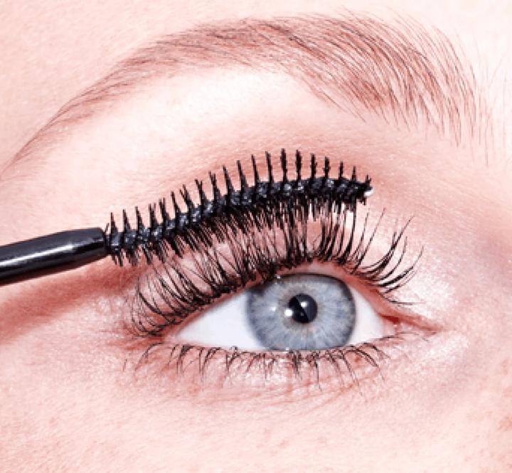 Productafbeelding essence Lash PRINCESS volume mascara (Zwart)