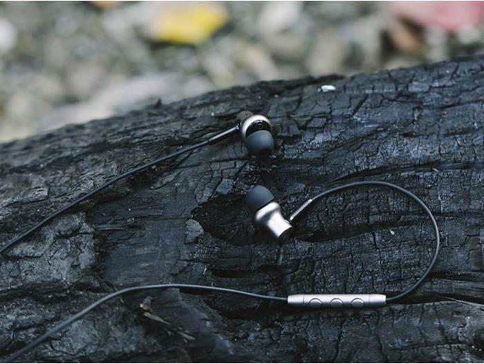 Actual product image Xiaomi Mi In-Ear Headphones Pro HD (Cable)