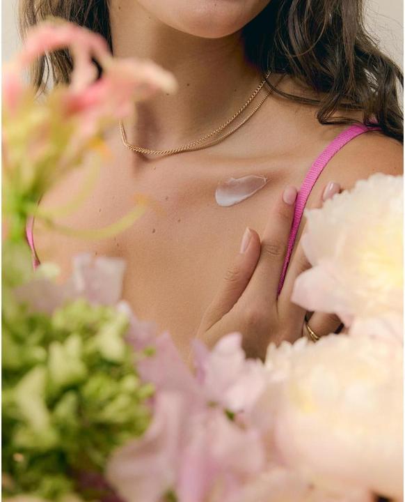 Image du produit NIVEA Floral Love Body Lotion (Lotion pour le corps, 250 ml)