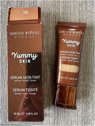 Produktbild Danessa Myricks Yummy Skin Soothing Serum Skin Tint Foundation Farbton 10