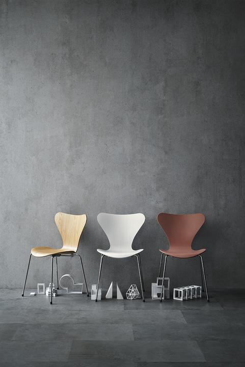 Produktbild Fritz Hansen Stuhl 3107