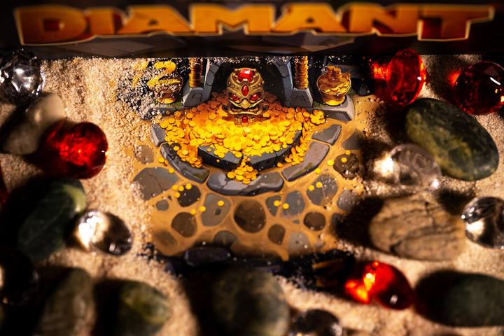 Actual product image Pegasus 57260G - Diamond (DE) (German, 3 - 8 Players)