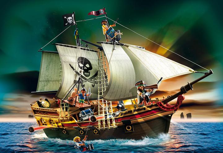 Actual product image Playmobil Pirate ship (5135)