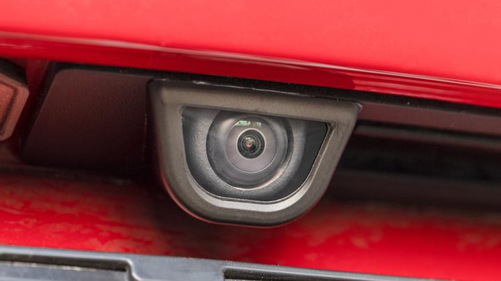 Actual product image Abstract Ocean Kameraabdeckung für die Rückfahrkamera des Tesla Model 3/Y