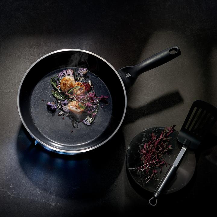 Actual product image WMF CeraDur Professional (24.24 cm, Frying pan, Stainless steel)