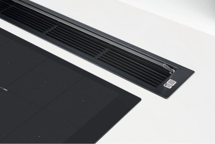 Actual product image Whirlpool SMP 658C/BT/IXL (65 cm, Induction hob)