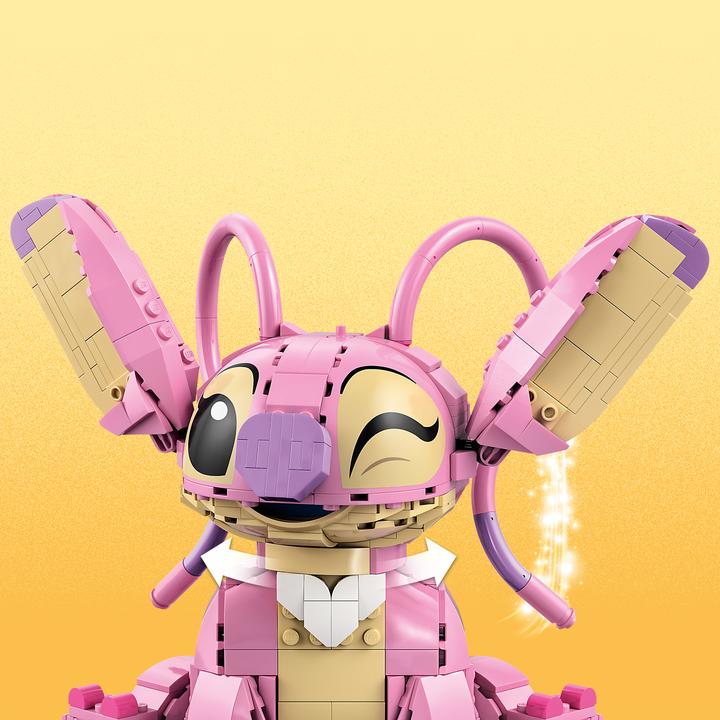 Actual product image LEGO Angel (43257)