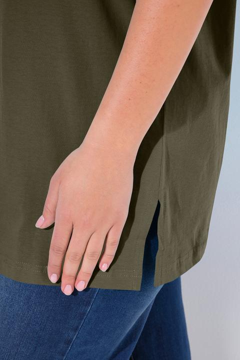 Actual product image Ulla Popken Basic V-Neck Relaxed Fit Short Sleeve Tee (68)