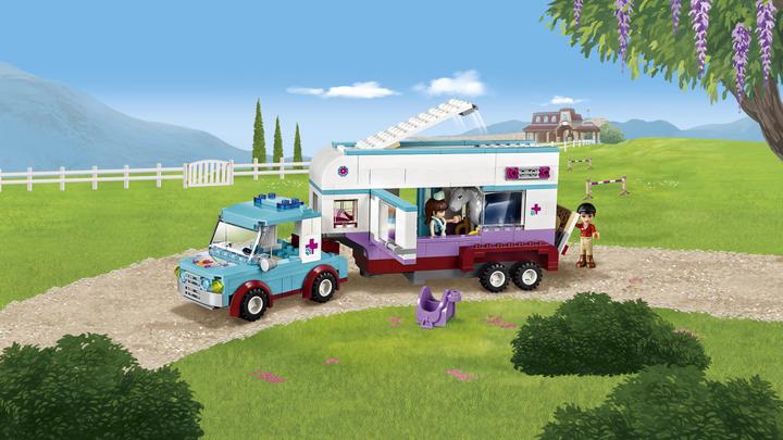 Image du produit LEGO Véhicule hippomobile et vétérinaire Friends (41125, LEGO Friends)