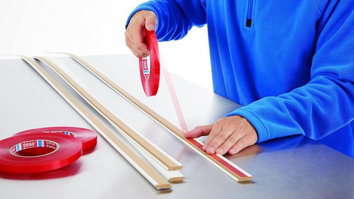 Produktbild tesa Doppelseitiges Klebeband (15 mm)