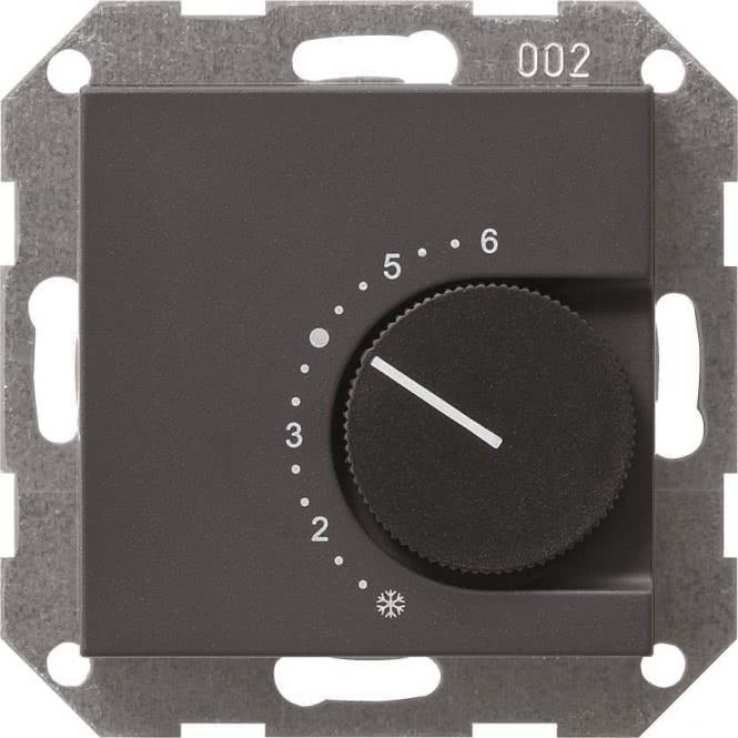 Actual product image Gira Compact programmable thermostat,5+1+1day