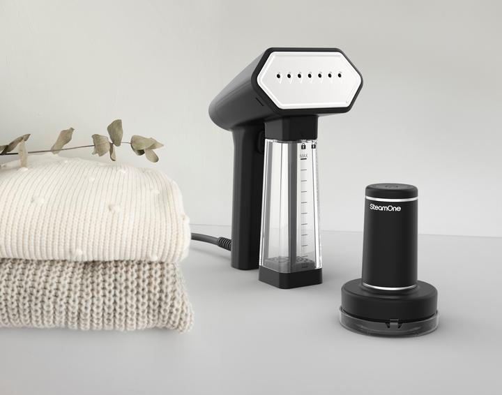 Actual product image SteamOne Reise-Dampfer&Anti-Fussel B-SN200B-RP10 (1800 W, 28 g/min)