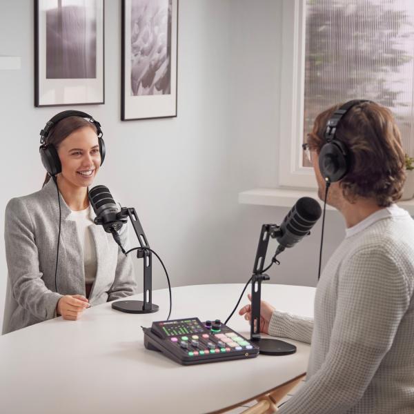 Actual product image RØDE Rodecaster Duo Station with Podmic and cable (Studio- and Livemixer)