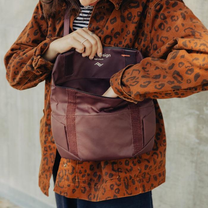 Actual product image Peak Design Field Pouch V2 (Camera shoulder bag, 1.50 l)