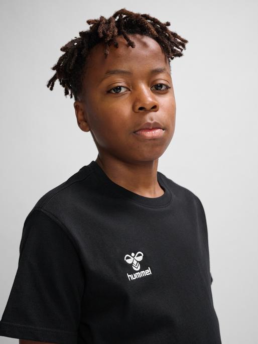 Immagine prodotto hummel HMLGO 2.0 T-SHIRT BAMBINO S/S (164)