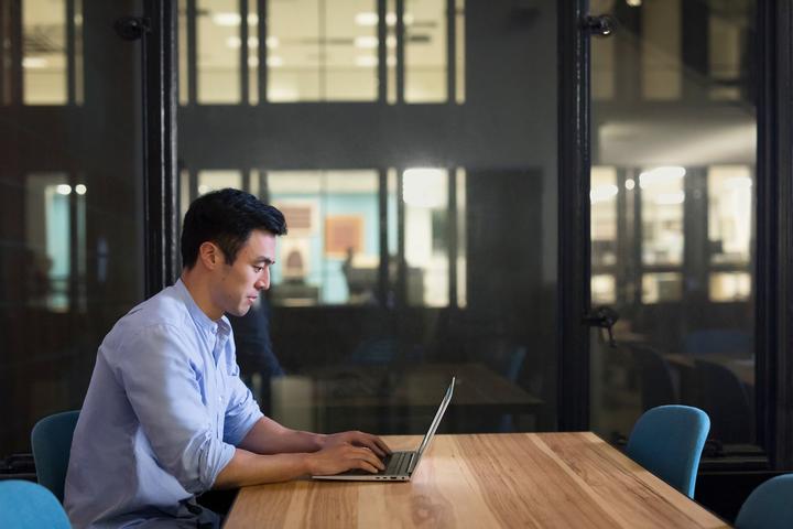 Immagine prodotto HP EliteBook 850 G8 (tastiera polacca) (15.60", 512 GB, 8 GB, Senza layout di tastiera, Intel Core i5-1145G7)