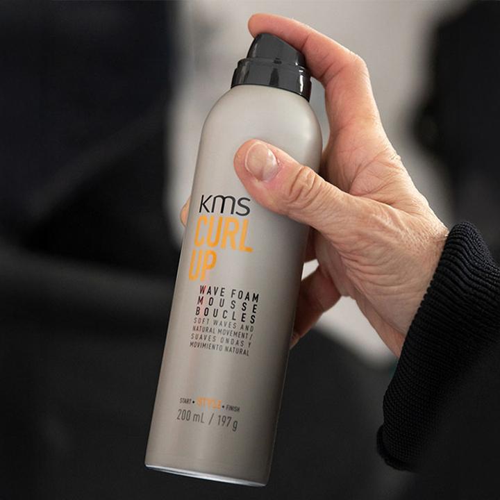 Actual product image KMS California Curl Up (200 ml, Curling mousse)