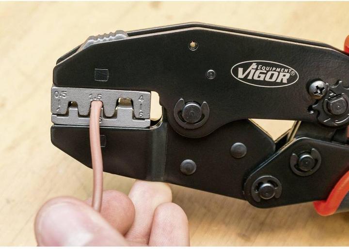 Produktbild Vigor Crimpzangen Satz ∙ V2499 ∙ Anzahl Werkzeuge: 6 (6.30 mm)