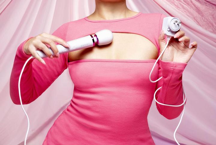 Produktbild Le Wand Powerful Petite Plug-In Vibrating Massager