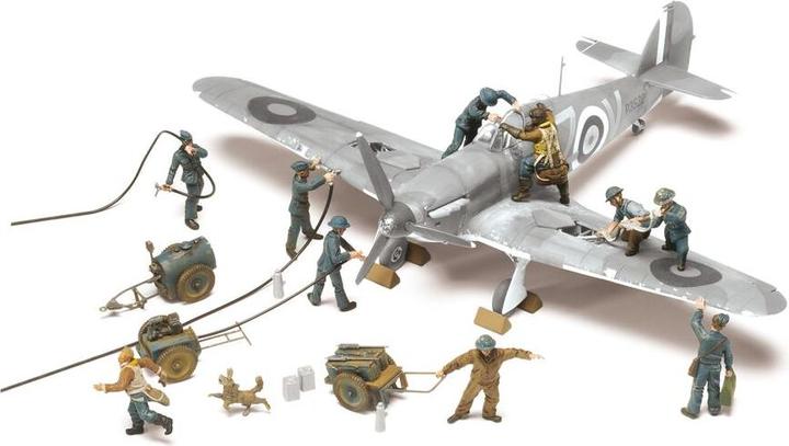 Actual product image Airfix WWII RAF Ground Crew