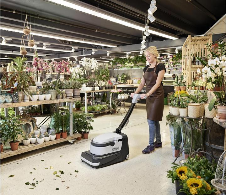 Actual product image Nilfisk SC250 34C B (Scrubber-dryer)