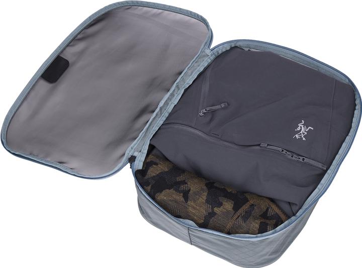 Actual product image Thule packing cube