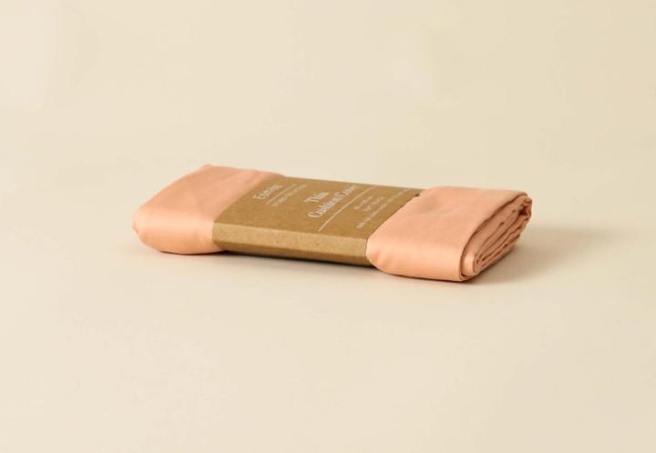 Esmée Thia Soft Peach, 65 x 100 cm