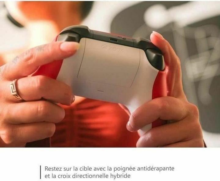 Produktbild Microsoft Xbox Wireless Controller Pulse Red (Android, iOS, PC, Xbox One S, Xbox One X, Xbox Series S, Xbox Series X)