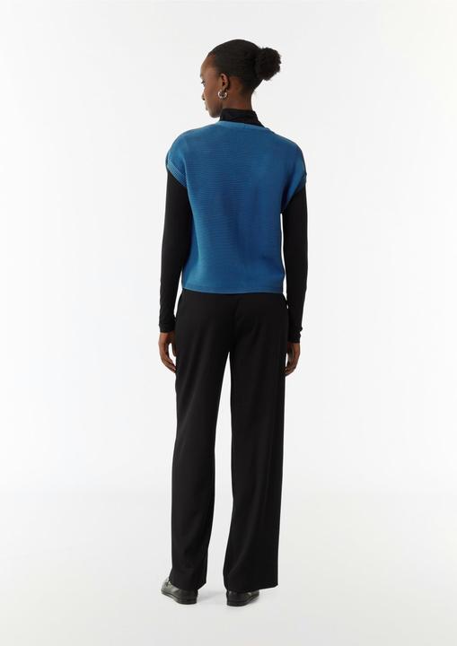 Produktbild Comma Strickjacke Kurze Strickjacke mit V-Ausschnitt (S)