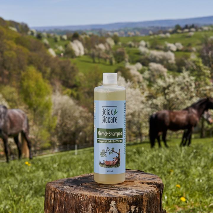 Produktbild Relax Biocare Niemöl Pferdeshampoo (Pferd)