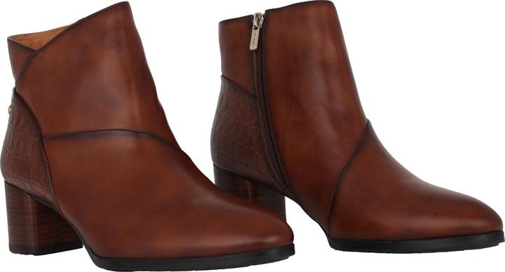 Actual product image Pikolinos Calafat (37)