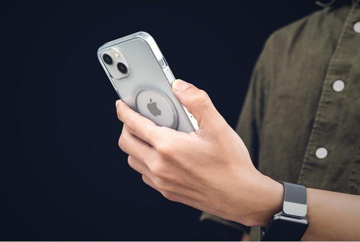 Actual product image Moshi Arx Clear Slim Hardshell Case (MagSafe) for iPhone 13 - Clear (Apple iPhone 13)