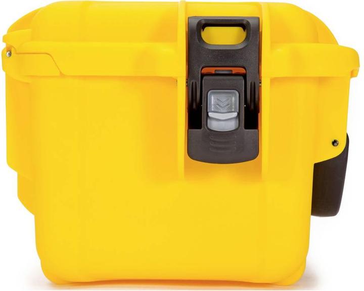 Actual product image Nanuk Plastic Case 908 - empty Yellow (Camera case, 8.80 l)