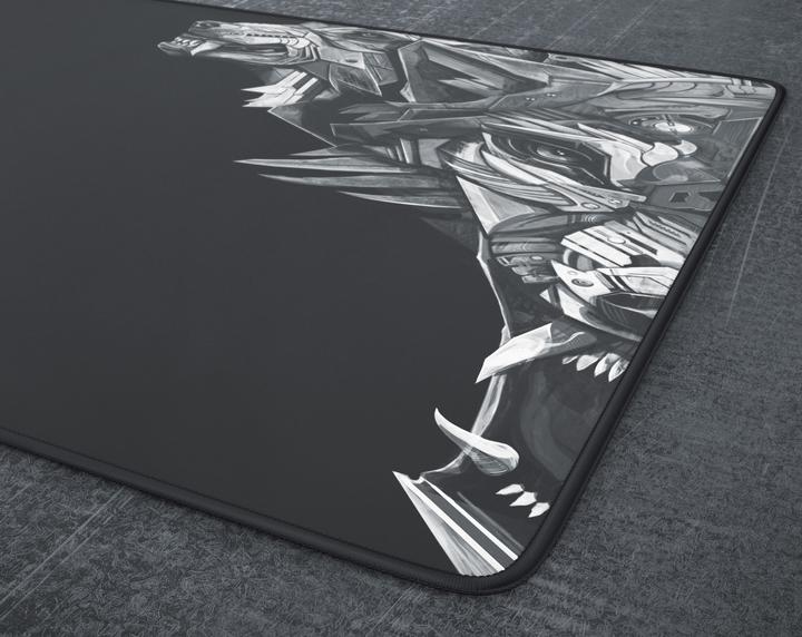 Produktbild Titanwolf Gaming-Mauspad XXL, glatter Stoff, Speed-Mausmatte 900 x 400mm, Wolfsmotiv auf der rechten Seite (Wide)