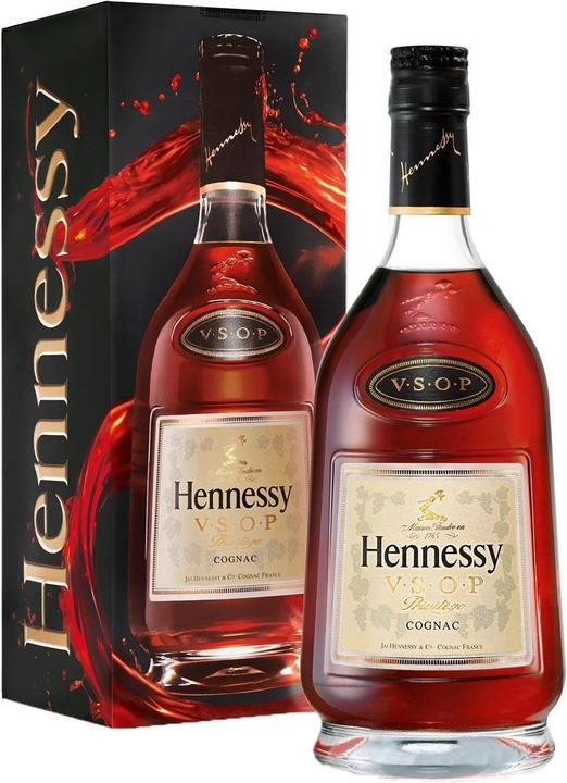 Hennessy V.S.O.P Privilège Cognac with case (1 x 100 cl)
