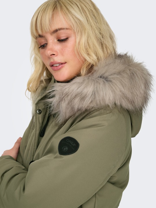 Image du produit Only Capuche avec bord en fausse fourrure amovible Poignets côtelés Parka Longue parka (XS)