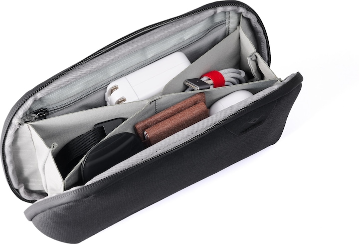 Actual product image Peak Design Tech Pouch Small (Camera accessory bag, 1 l)