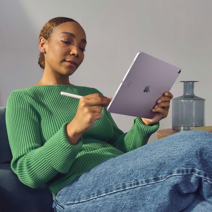 Produktbild Apple iPad Air 11 2024 (M2) (nur WLAN, 11", 128 GB, Starlight)