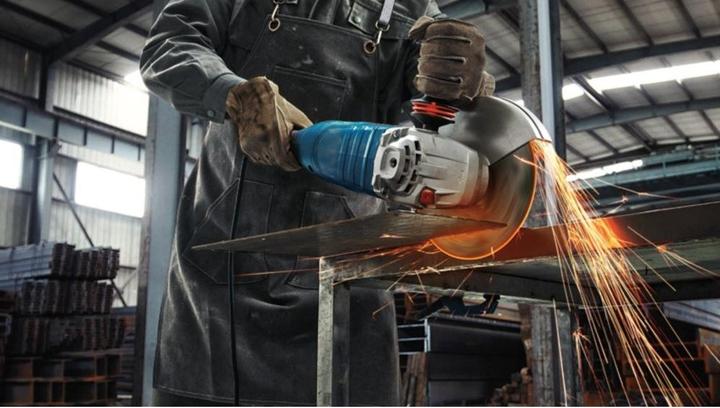 Produktbild Bosch Professional GWS 24-230 P (230 mm)